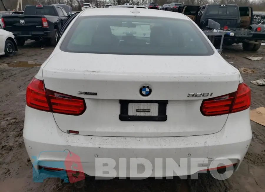 WBA3B3G52FNT18303 Photo# 6