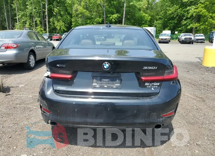WBA5R7C54KFH06271 Photo# 6