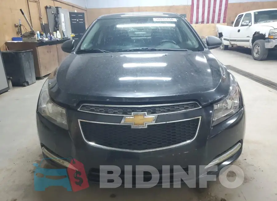 1G1PE5SB2F7137705 Photo# 5