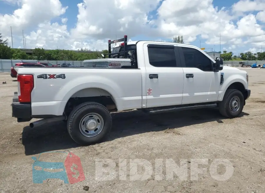 1FT7W2B65JEB97892 Photo# 3