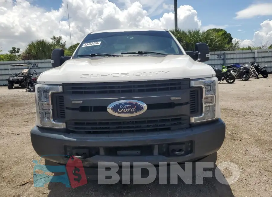 1FT7W2B65JEB97892 Photo# 5
