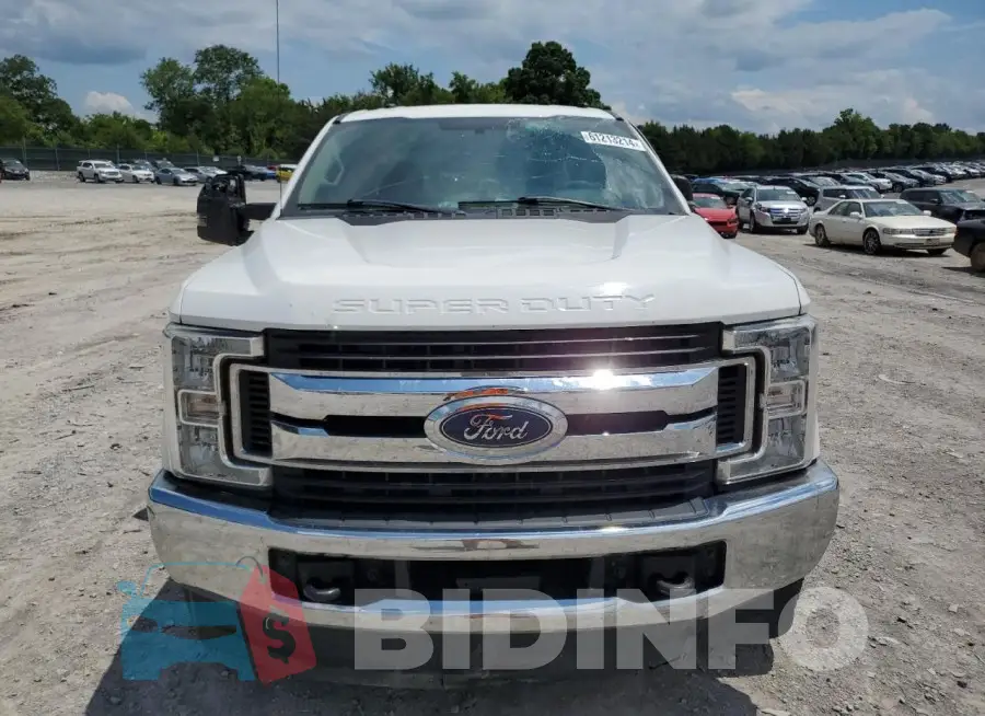 1FT7W2BT7JEB97236 Photo# 5