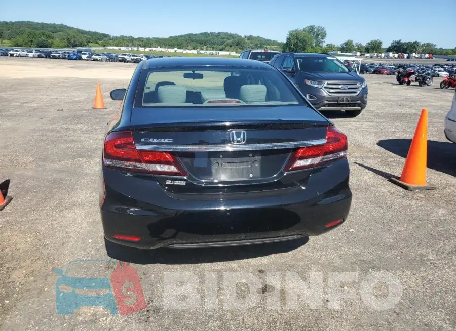 19XFB2F50FE081701 Photo# 6
