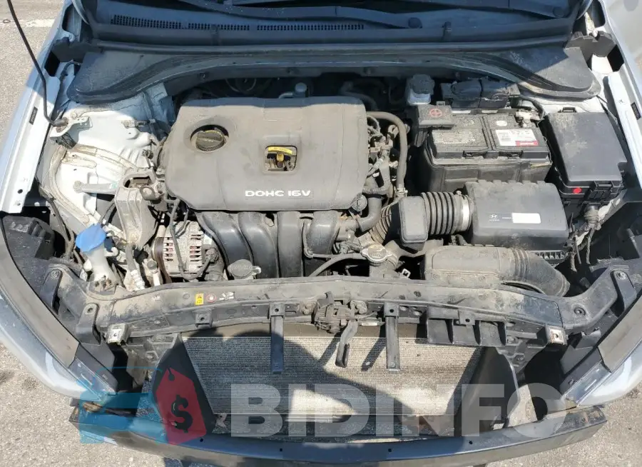 5NPD84LF6JH376823 Photo# 11