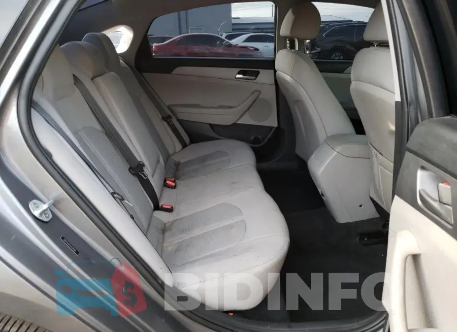 5NPE24AF0KH787144 Photo# 10