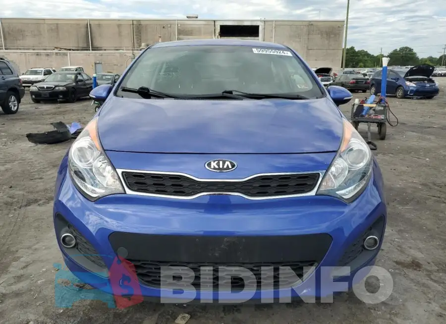 KNADN5A32F6435503 Photo# 5