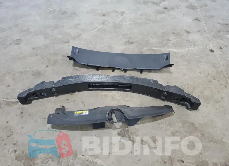 5YFB4MDE6RP080109 Photo# 12