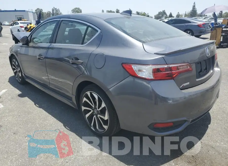 19UDE2F80JA007362 Photo# 2