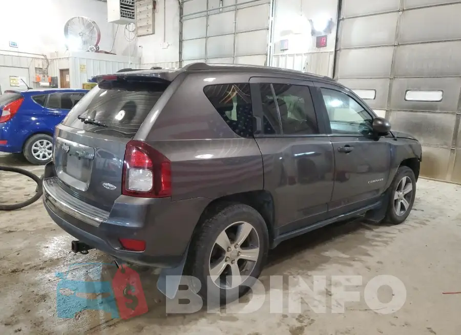 1C4NJDEB7GD730155 Photo# 3