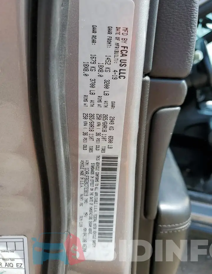 1C4RJFBG2KC723819 Photo# 13