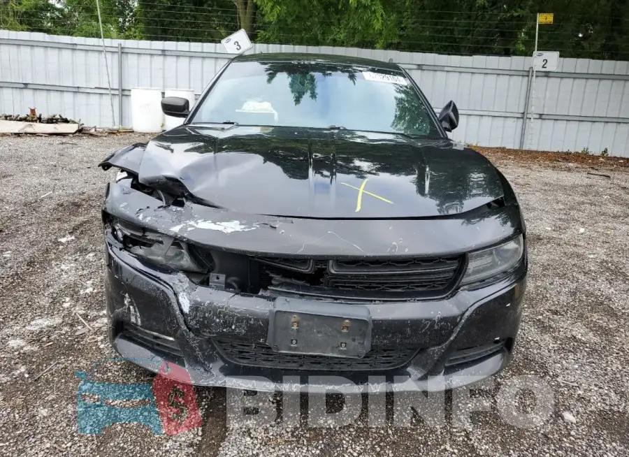 2C3CDXHG8FH765302 Photo# 5