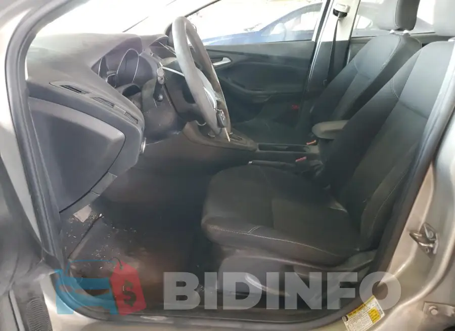 1FADP3F24GL395886 Photo# 7