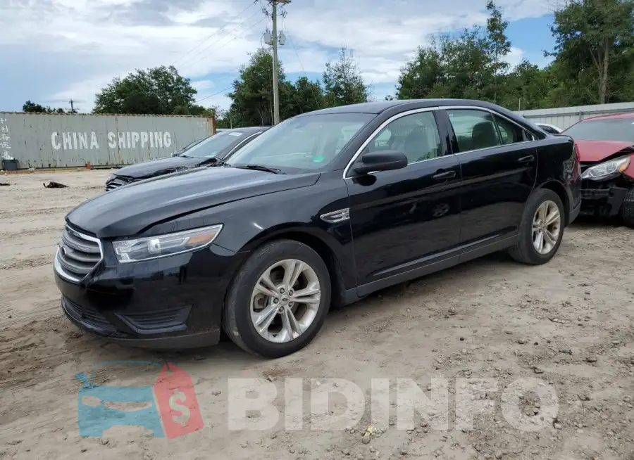 1FAHP2D80JG102424 Photo# 1