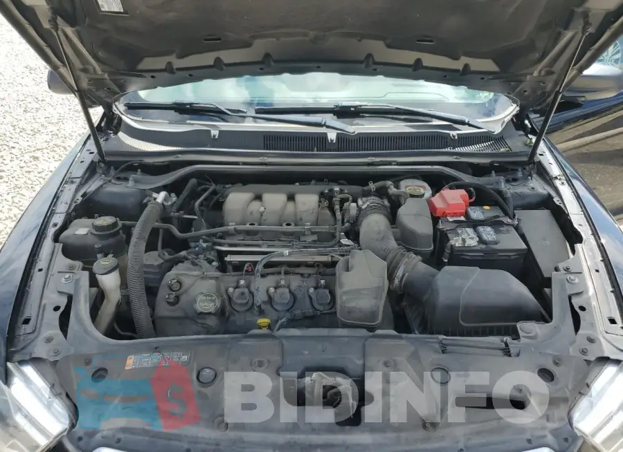 1FAHP2D88JG137289 Photo# 11