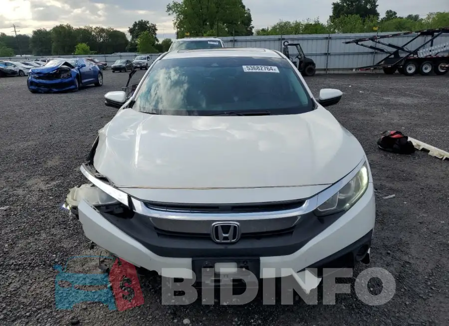 19XFC2F8XGE226364 Photo# 5