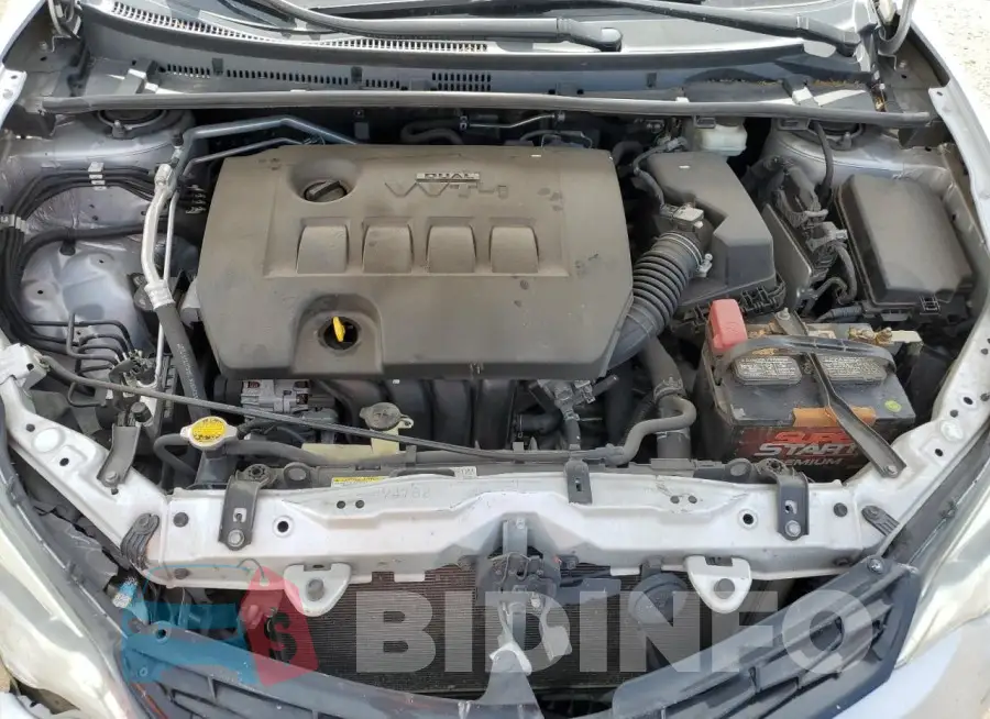 2T1BURHE3FC264135 Photo# 11