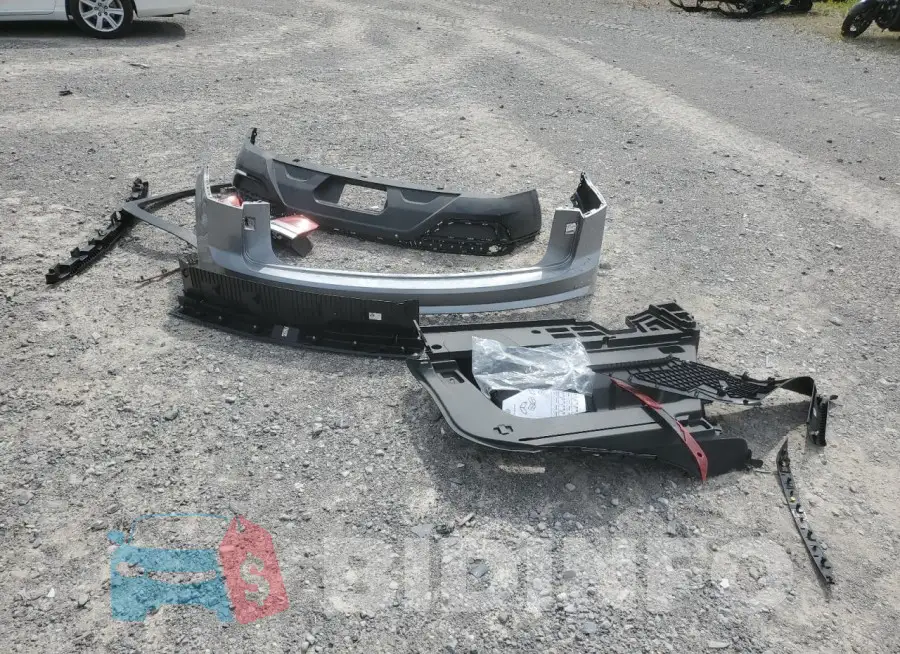 1V2HE2CA9PC219289 Photo# 13