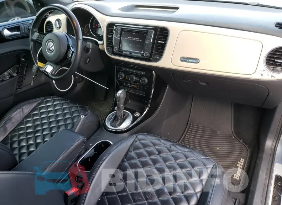3VW5DAAT3KM502085 Photo# 8