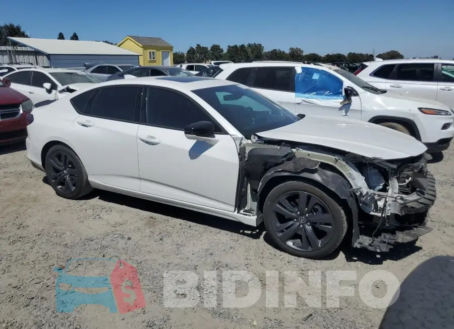 19UUB6F52MA000682 Photo# 4