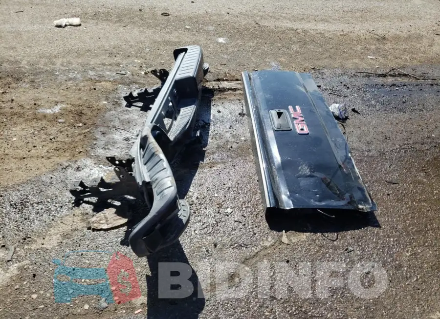 3GTU2MEC9HG507184 Photo# 12