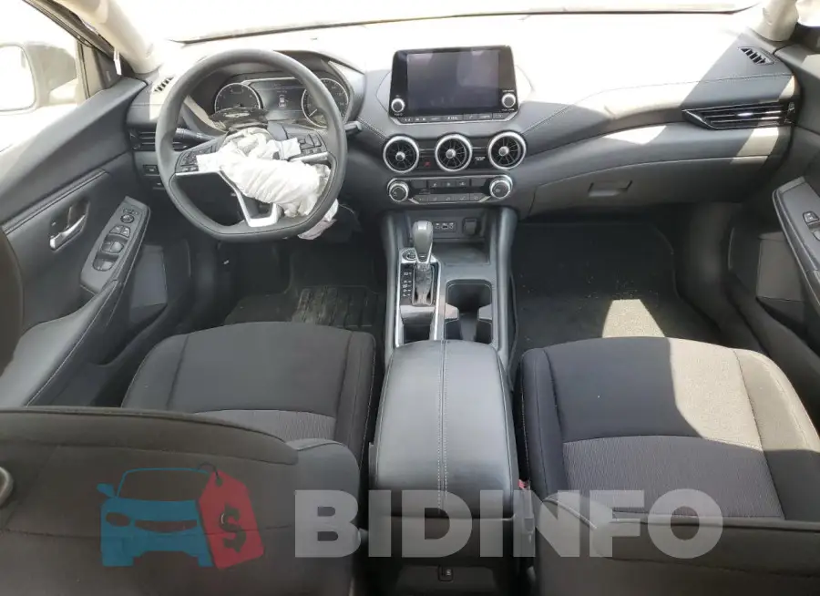 3N1AB8CV9RY250203 Photo# 8