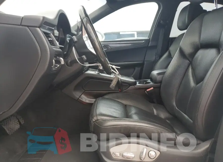 WP1AB2A56GLB48617 Photo# 7
