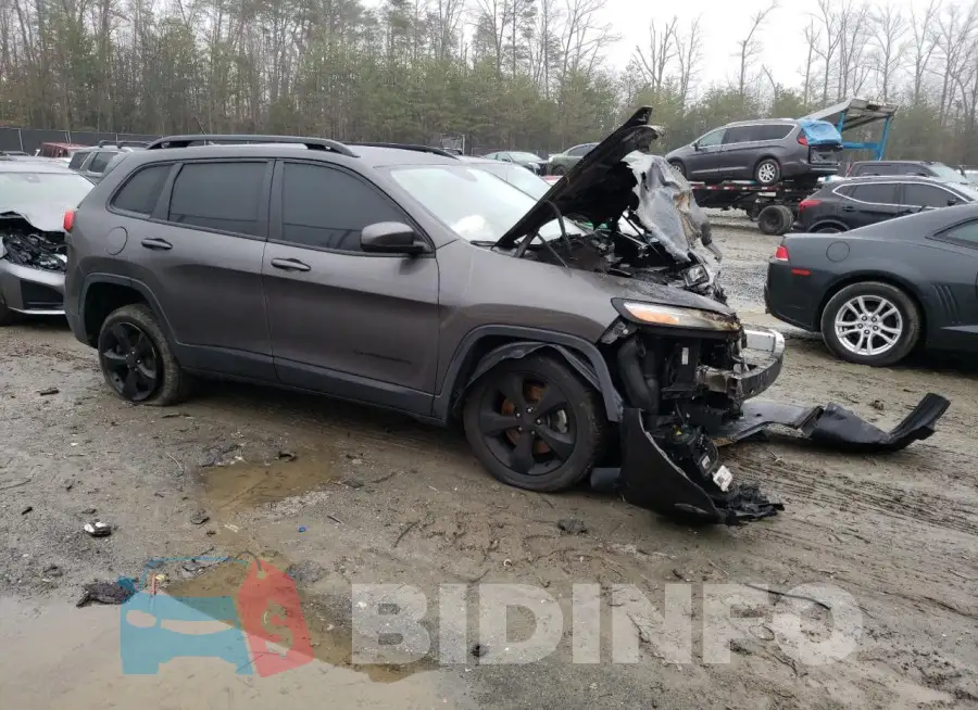 1C4PJLCX8JD527896 Photo# 4