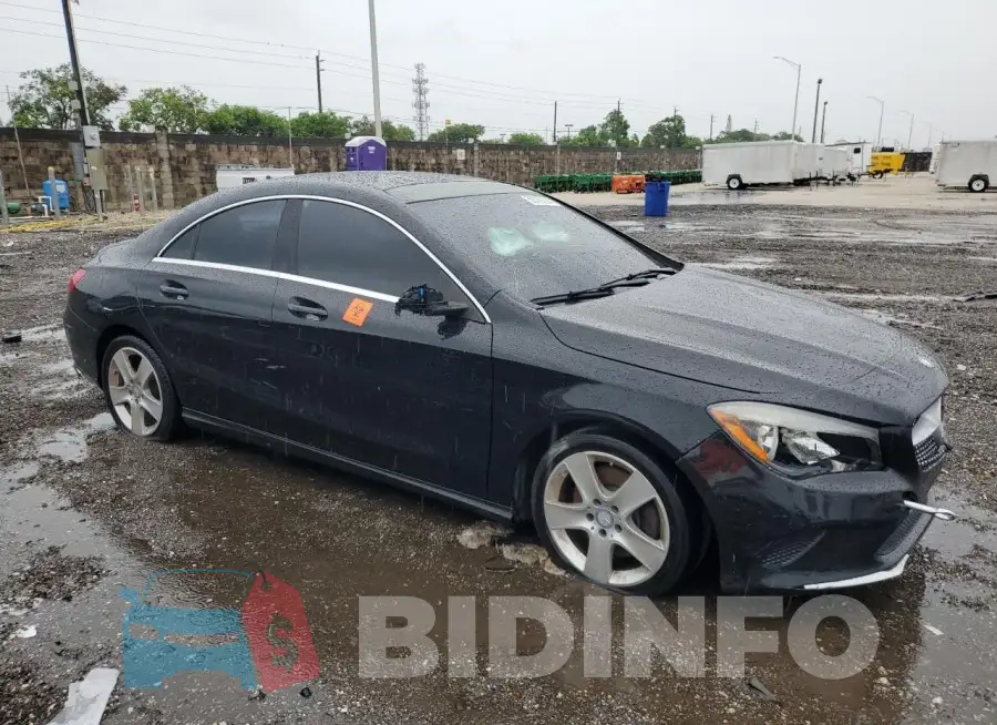 WDDSJ4EB4HN451167 Photo# 4