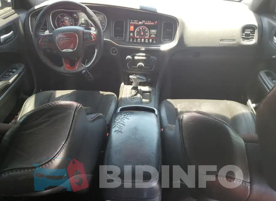 2C3CDXCT7GH179678 Photo# 8