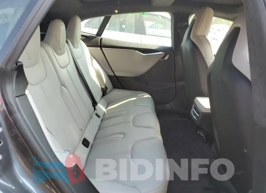 5YJSA1H26FF083476 Photo# 10
