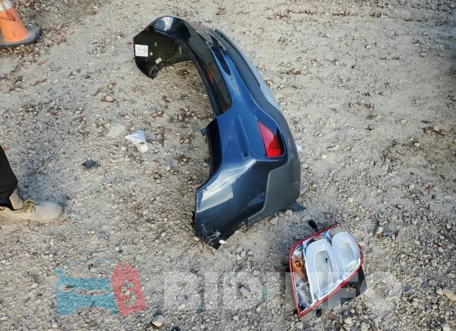 3GNCJLSB3JL151727 Photo# 13