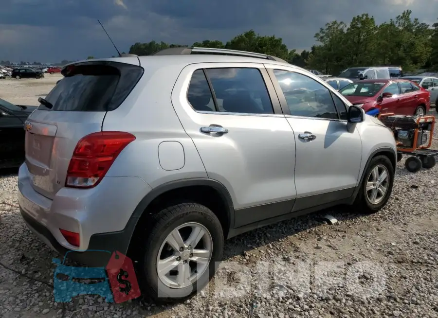 KL7CJLSB8JB725729 Photo# 3