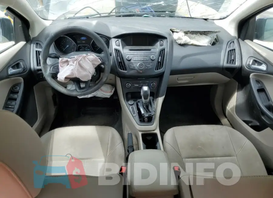 1FADP3F21FL372631 Photo# 8