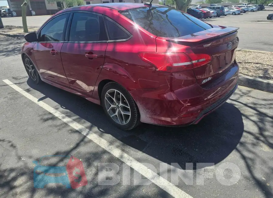 1FADP3F26GL230762 Photo# 3