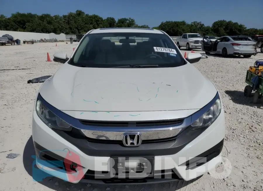 19XFC2F70HE024772 Photo# 5