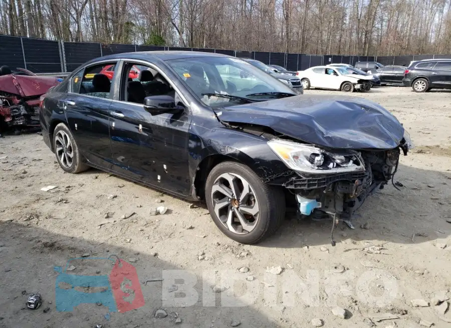 1HGCR2F74HA005387 Photo# 4