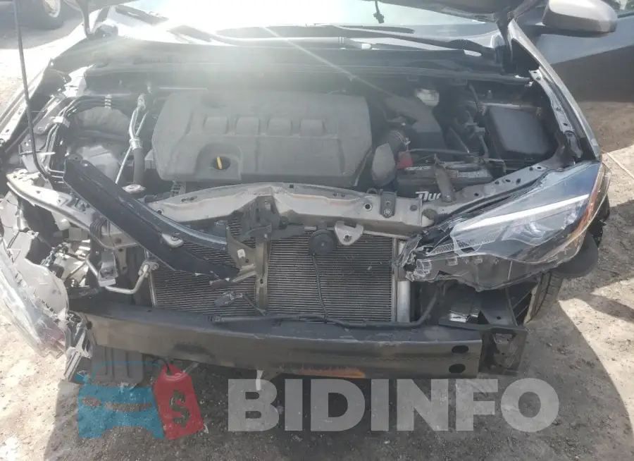 2T1BURHE6HC811191 Photo# 11