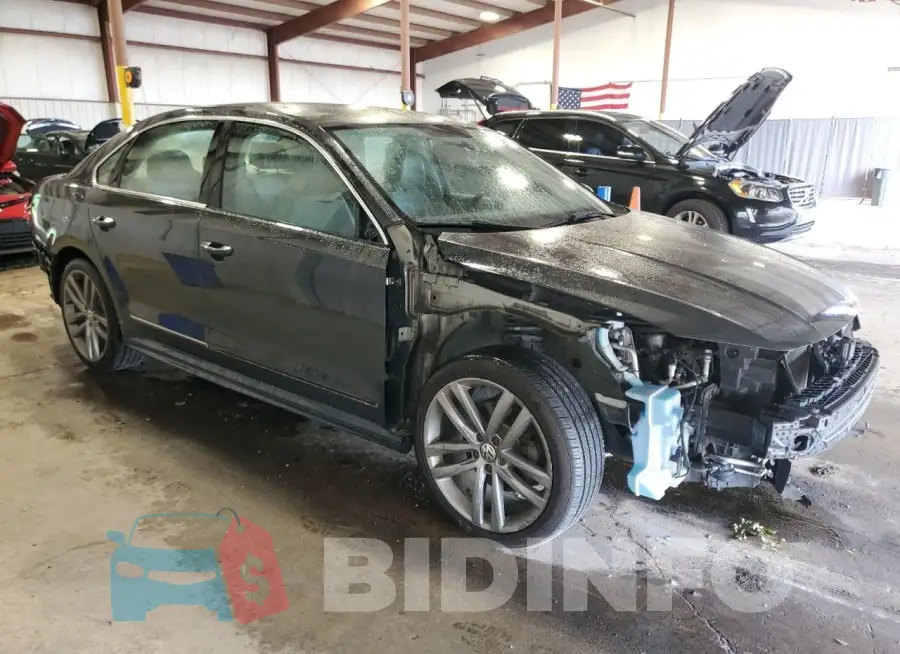 1VWDT7A33HC067466 Photo# 4