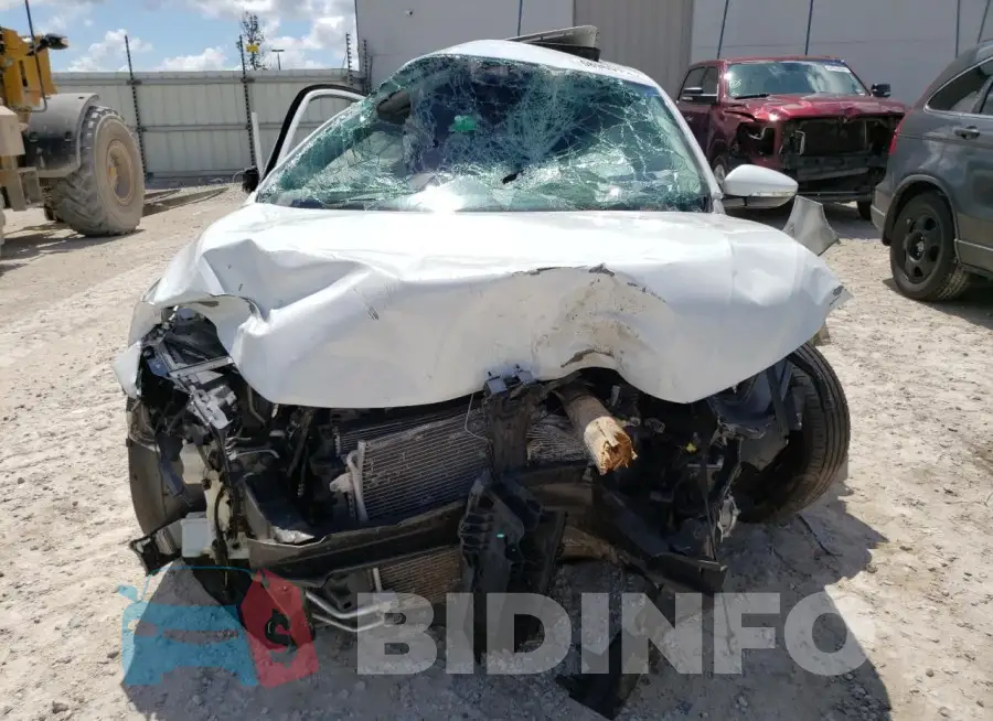 1VWSA7A30NC008657 Photo# 5