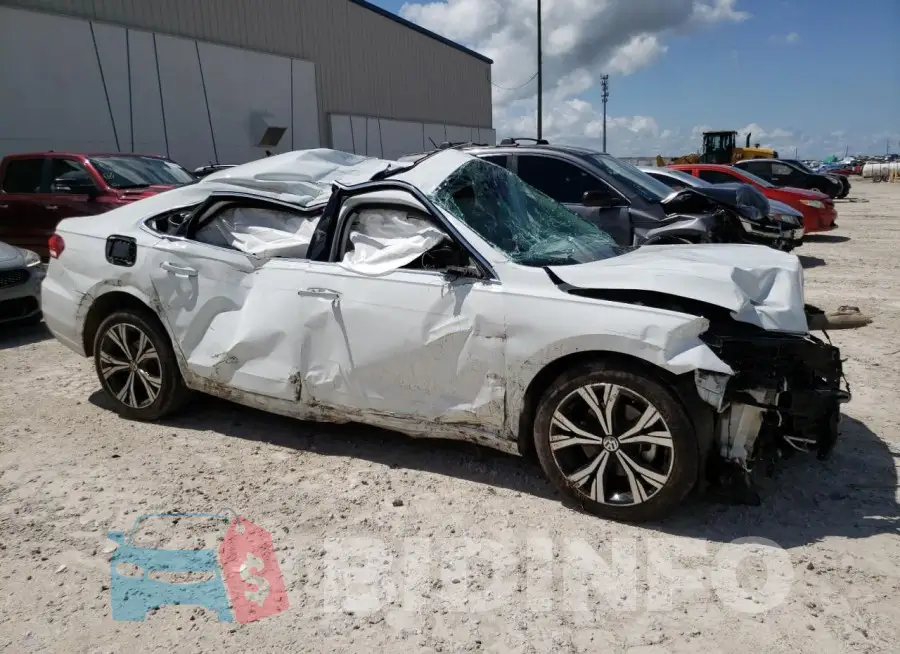 1VWSA7A30NC008657 Photo# 4