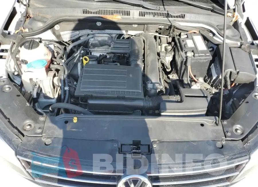 3VW167AJ0HM302462 Photo# 11