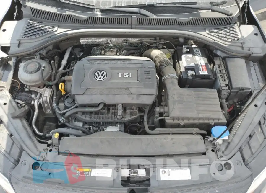 3VW5T7BU3KM234992 Photo# 11