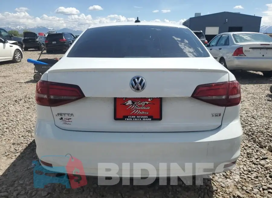 3VWD17AJ5GM346936 Photo# 6