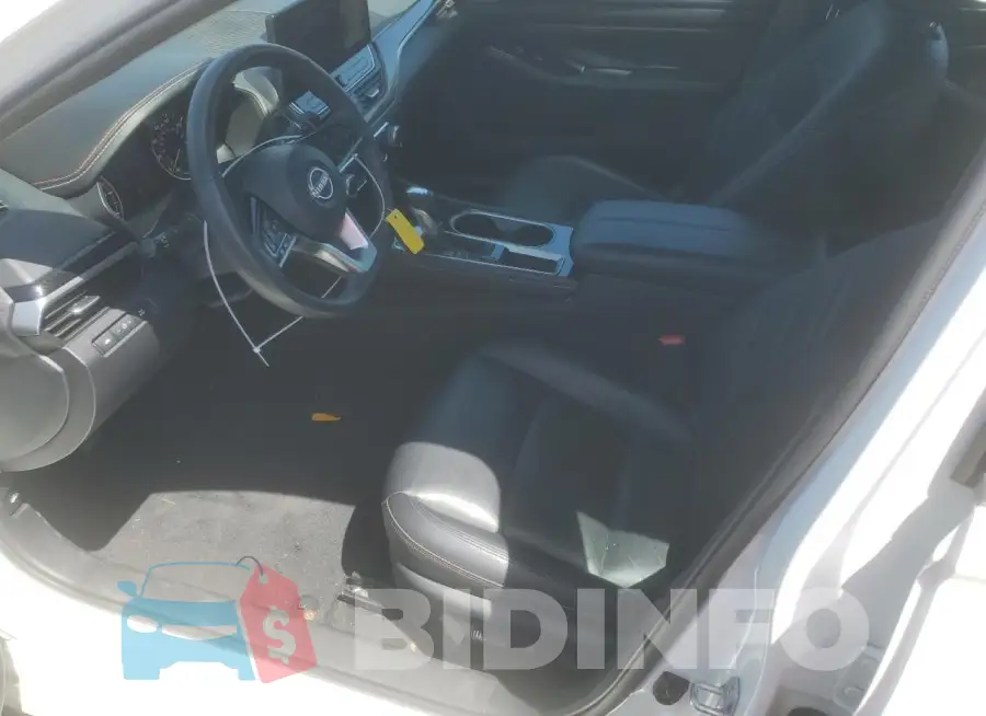 1N4BL4CV9PN328356 Photo# 7