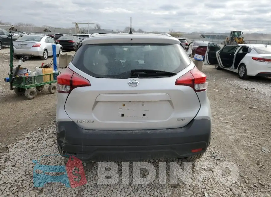 3N1CP5CU7KL495102 Photo# 6