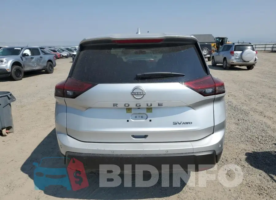 JN8BT3BB9RW431211 Photo# 6