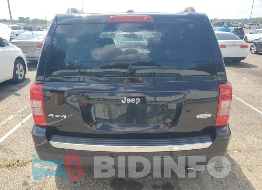 1C4NJRFB6GD545283 Photo# 6