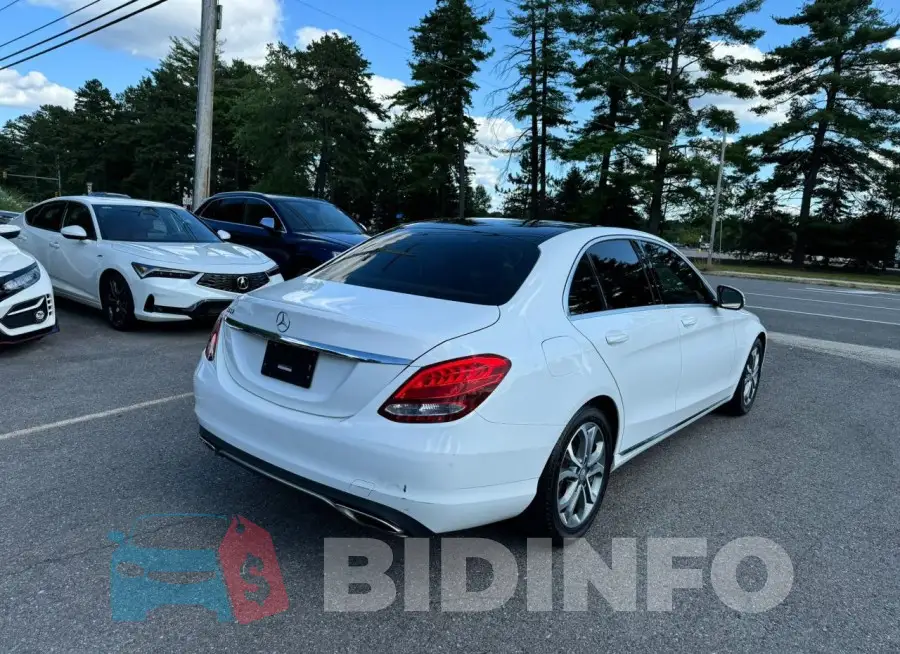 55SWF4JB8FU074078 Photo# 3