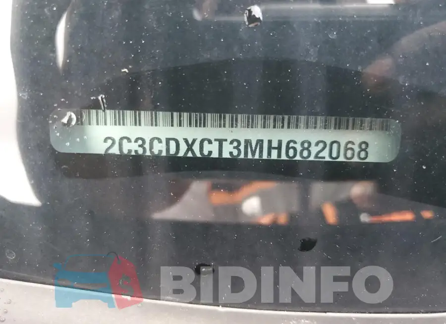 2C3CDXCT3MH682068 Photo# 12