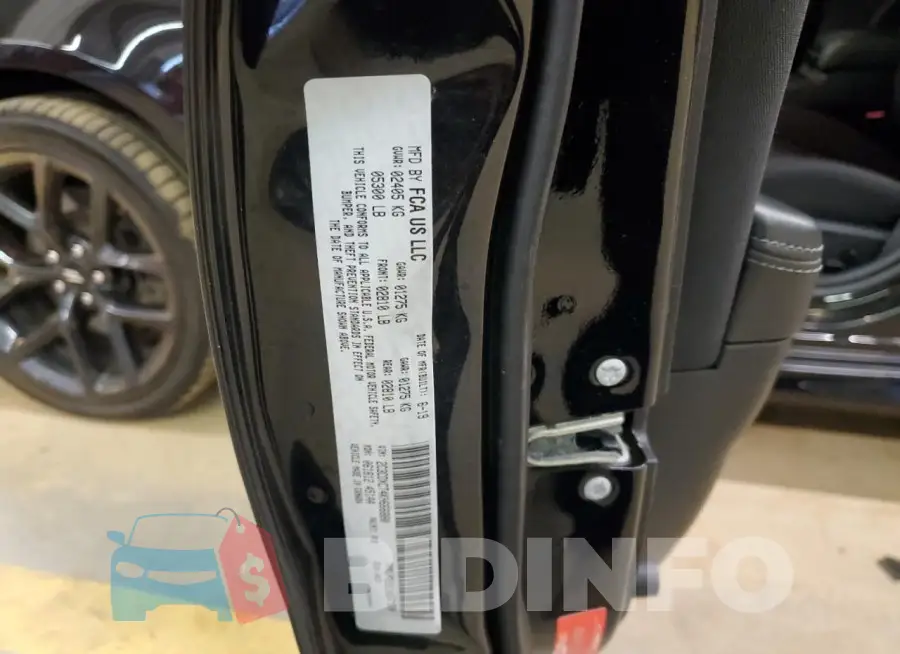2C3CDXCT4KH666880 Photo# 12